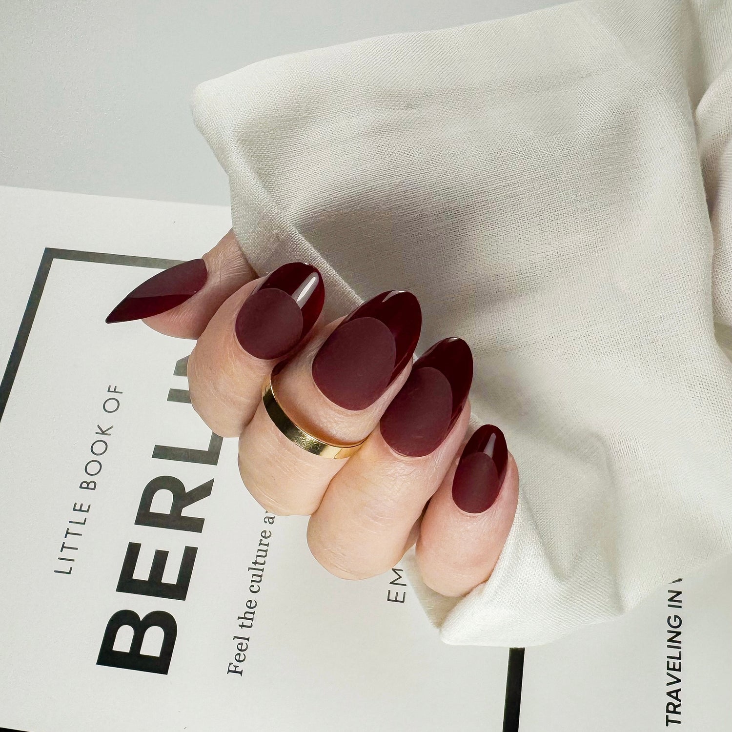 Midnight Merlot Press on Negler