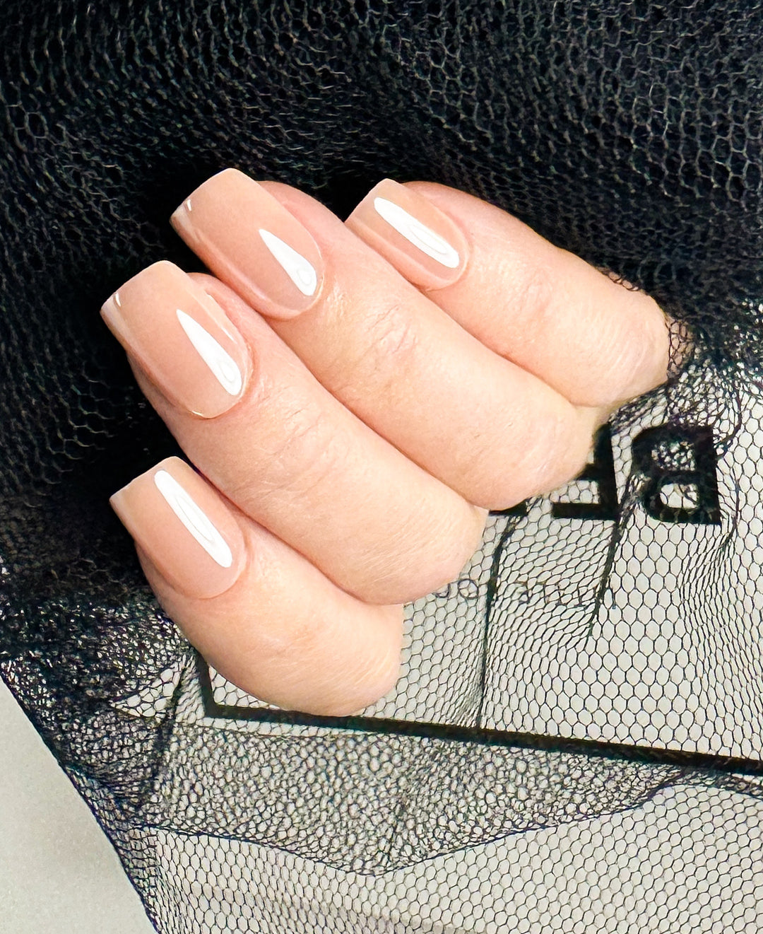 Lovely Chrome Press on Negler