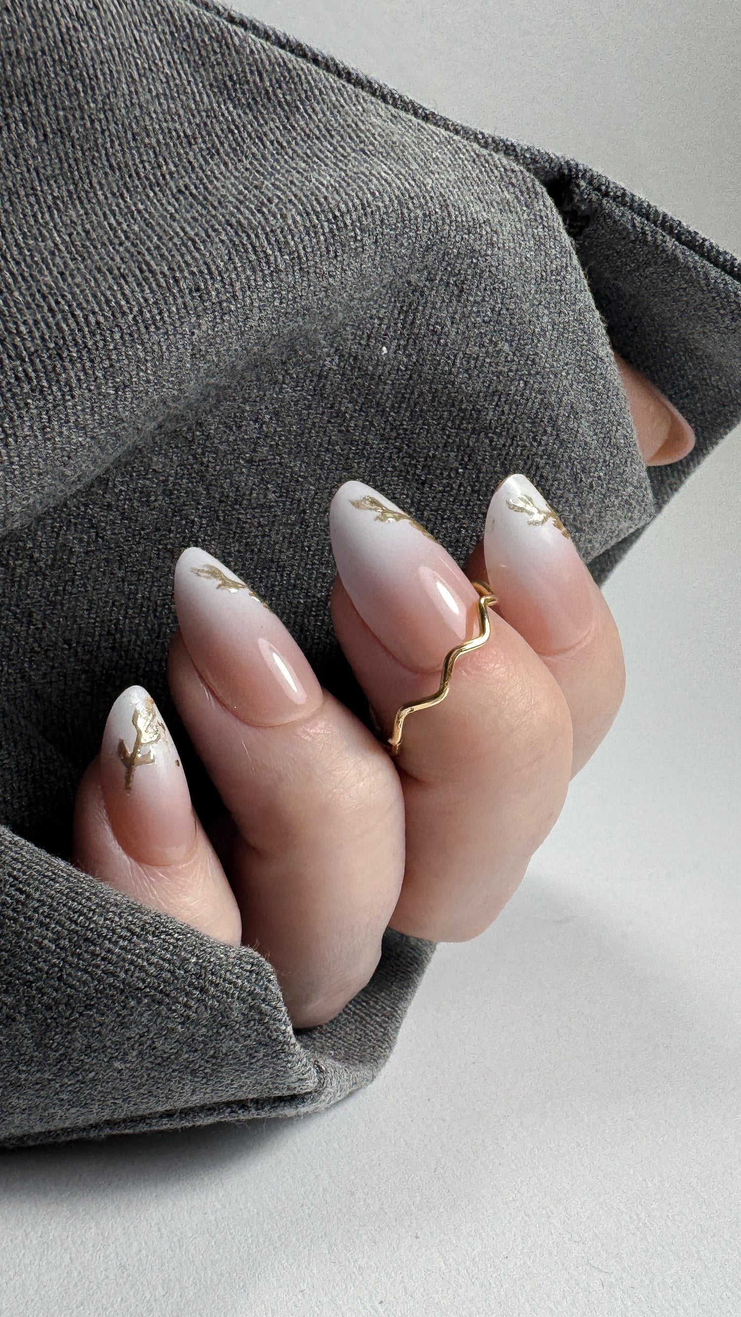 Blush Ombre Press on Negler